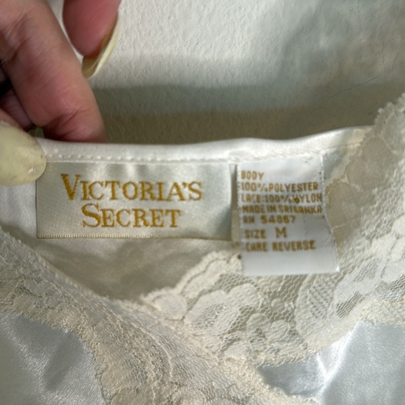 Vintage Victoria’s Secret Gold Label White Cream Lace Tank Size Medium Bridal - Picture 3 of 5